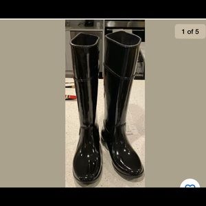 Women’s Michael Kors Blue Rain Boots Size 7